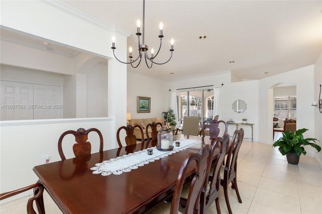 15966 SW 3rd St, Pembroke Pines, FL 33027