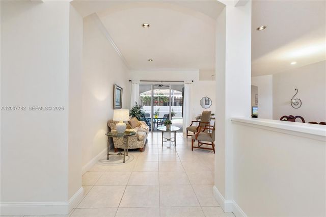 15966 SW 3rd St, Pembroke Pines, FL 33027