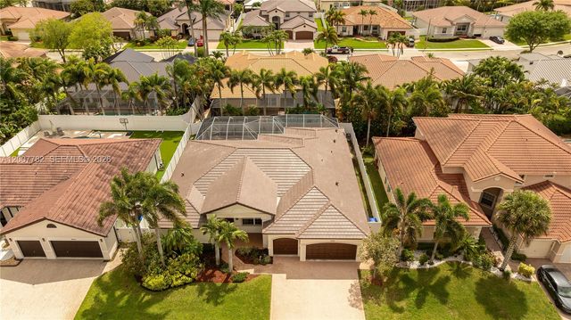 15966 SW 3rd St, Pembroke Pines, FL 33027