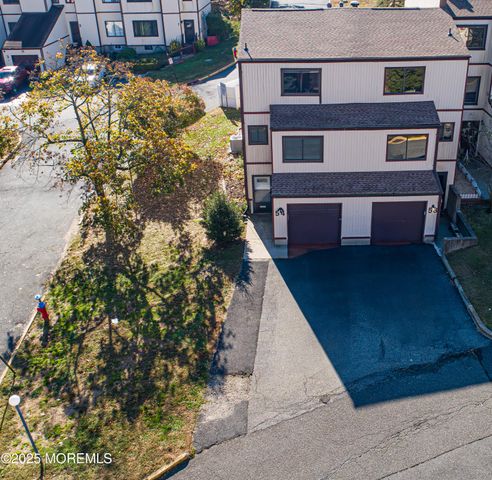 54 Ellen Heath Drive 54, Matawan, NJ 07747