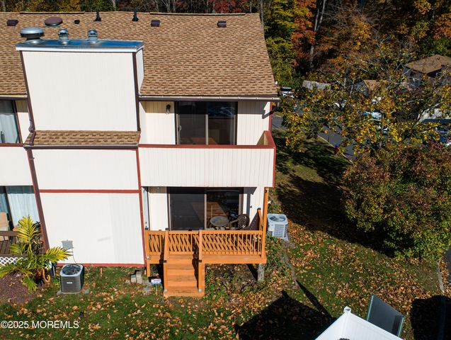 54 Ellen Heath Drive 54, Matawan, NJ 07747