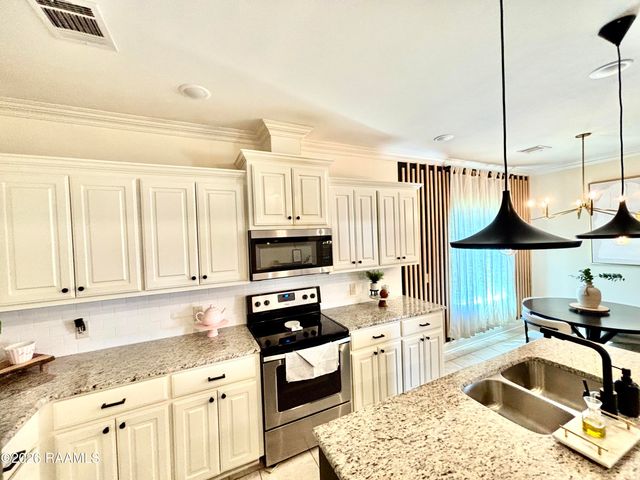 138 Luxford Way, Carencro, LA 70520