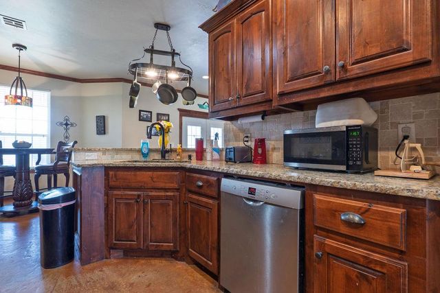 33705 Waco Road, Shawnee, OK 74801