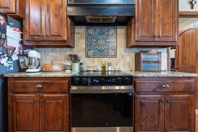 33705 Waco Road, Shawnee, OK 74801