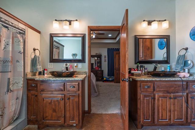 33705 Waco Road, Shawnee, OK 74801