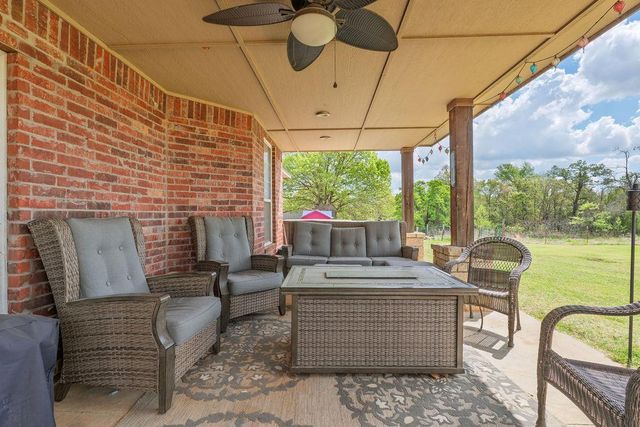 33705 Waco Road, Shawnee, OK 74801