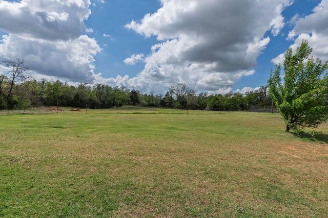 33705 Waco Road, Shawnee, OK 74801