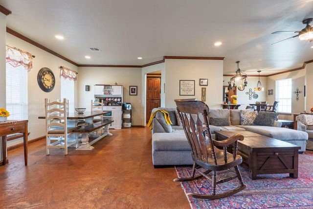 33705 Waco Road, Shawnee, OK 74801