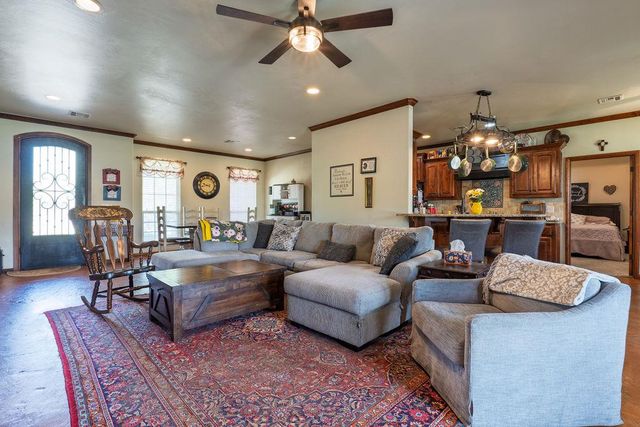 33705 Waco Road, Shawnee, OK 74801
