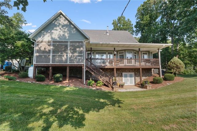 208 Monk Court, North Wilkesboro, NC 28659