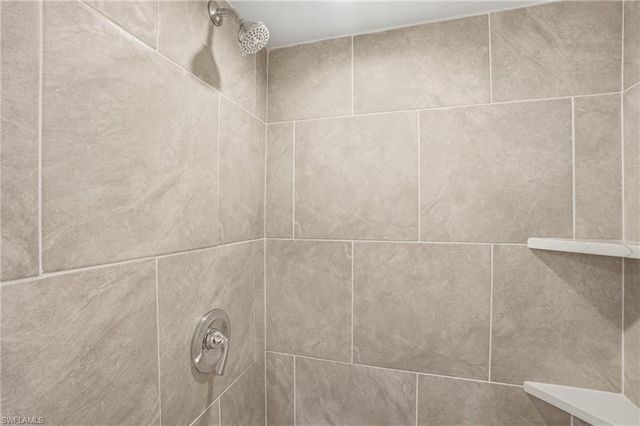 7797 Esmeralda WAY # K102, Naples, FL 34109