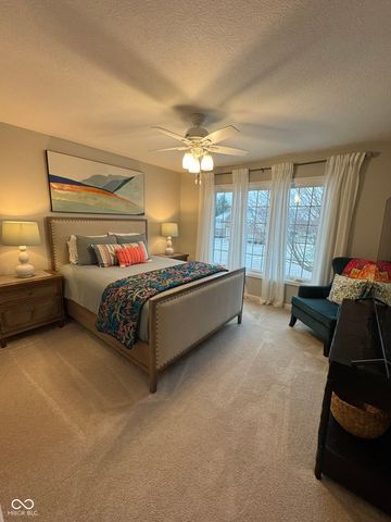 5776 Gyrfalcon Place, Carmel, IN 46033