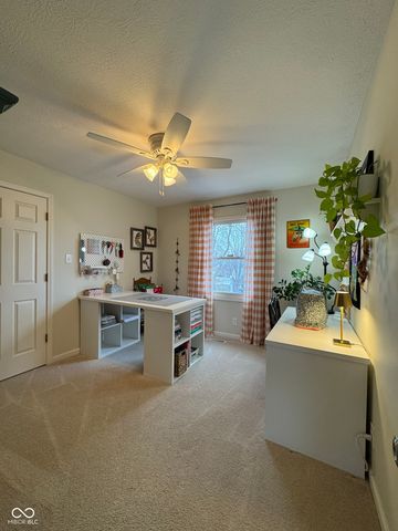 5776 Gyrfalcon Place, Carmel, IN 46033