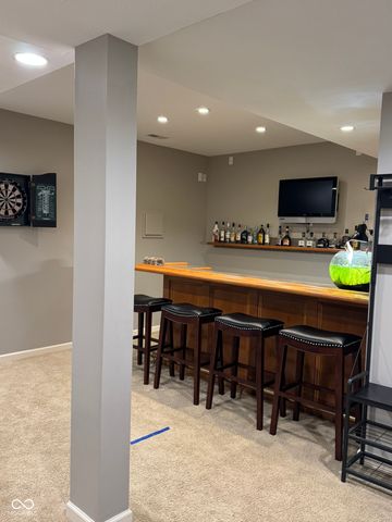 5776 Gyrfalcon Place, Carmel, IN 46033