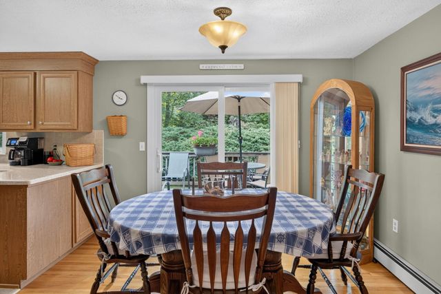 7 Bent Bluff Ln, Yarmouth, MA 02675