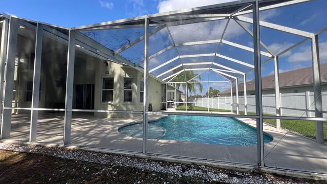 104 NW Pleasant Grove Way, Port St. Lucie, Port St Lucie, FL 34986