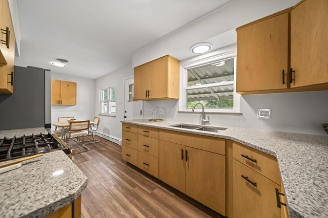 3496 Wicklow Road, Columbus, OH 43204