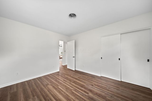 3496 Wicklow Road, Columbus, OH 43204