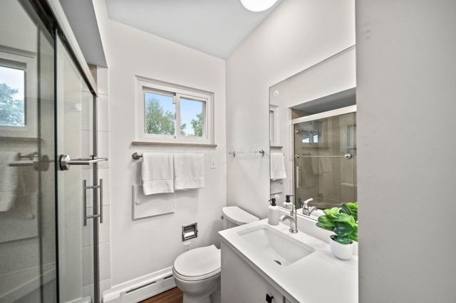 3496 Wicklow Road, Columbus, OH 43204