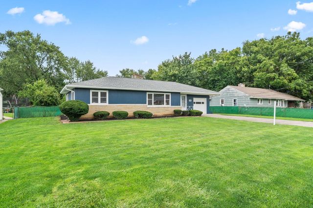 3496 Wicklow Road, Columbus, OH 43204