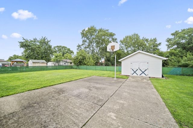 3496 Wicklow Road, Columbus, OH 43204