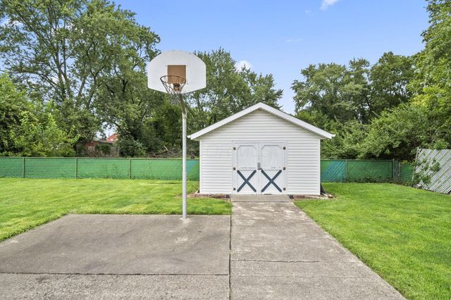 3496 Wicklow Road, Columbus, OH 43204