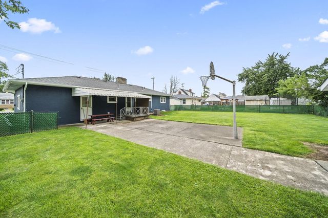 3496 Wicklow Road, Columbus, OH 43204