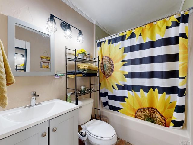 625 Hazel Street, Vassar, MI 48768