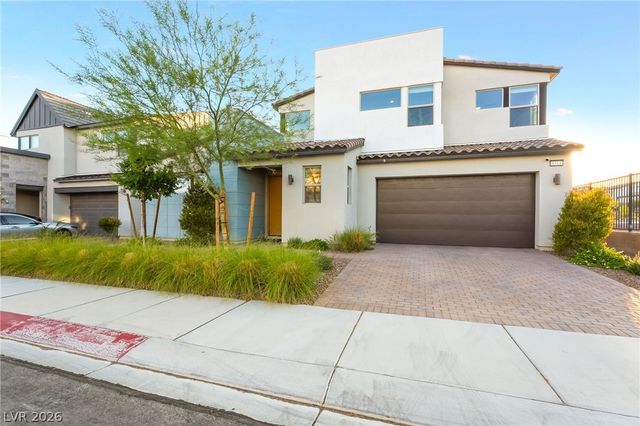 8311 Skye Highlands Street, Las Vegas, NV 89166