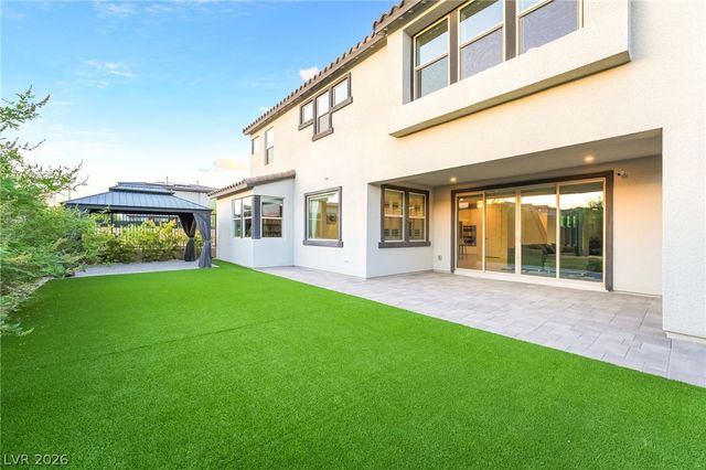 8311 Skye Highlands Street, Las Vegas, NV 89166