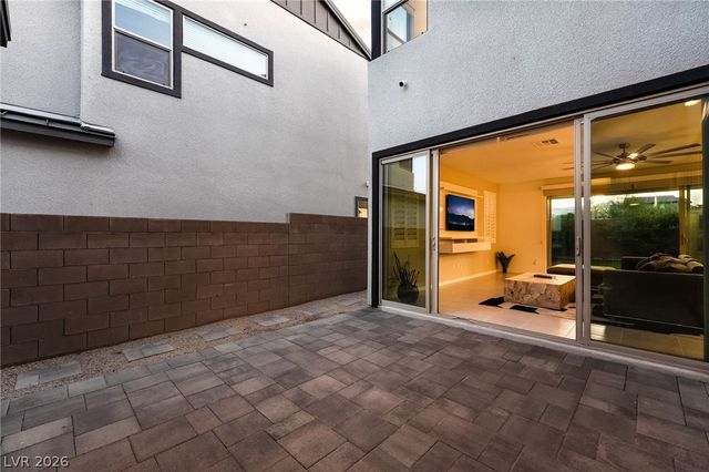8311 Skye Highlands Street, Las Vegas, NV 89166