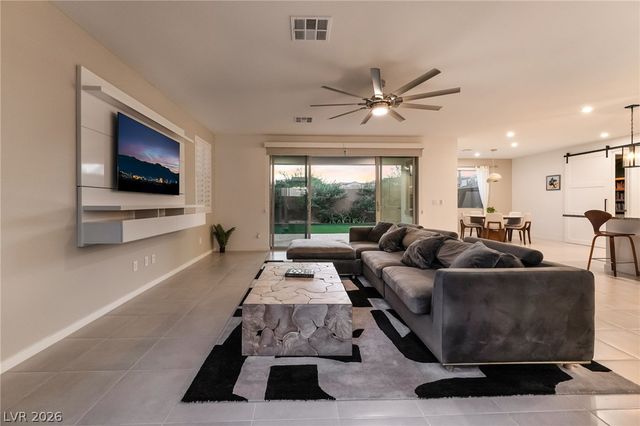 8311 Skye Highlands Street, Las Vegas, NV 89166