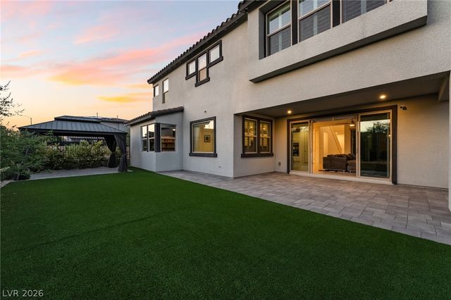 8311 Skye Highlands Street, Las Vegas, NV 89166