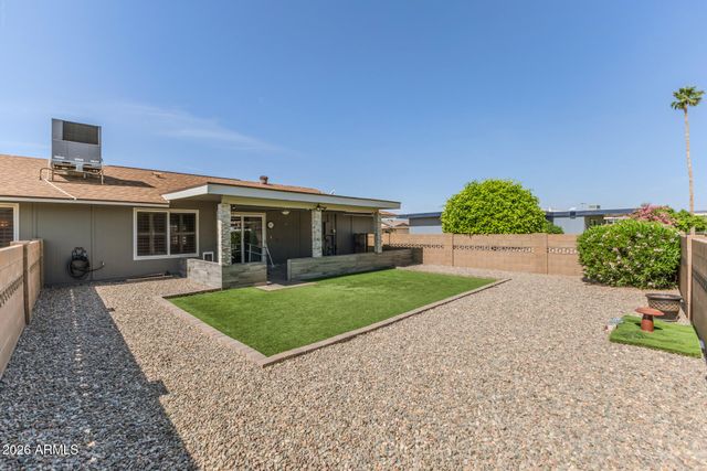 19801 N TURQUOISE HILLS Drive, Sun City, AZ 85373