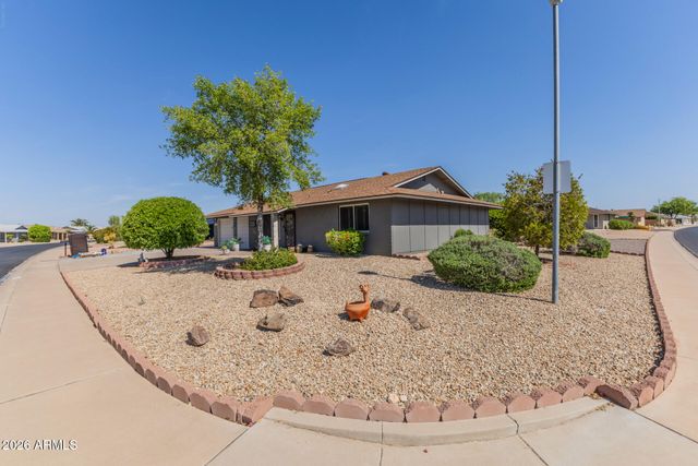 19801 N TURQUOISE HILLS Drive, Sun City, AZ 85373