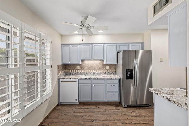 19801 N TURQUOISE HILLS Drive, Sun City, AZ 85373