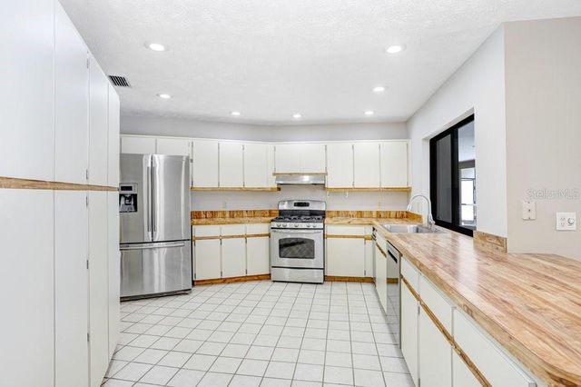 9005 HAYMARKET LANE, Odessa, FL 33556