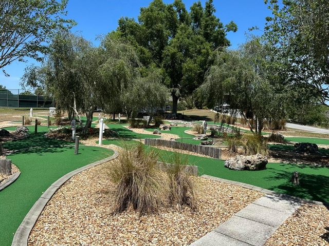 8954 SW 75th Lp, Ocala, FL 34481