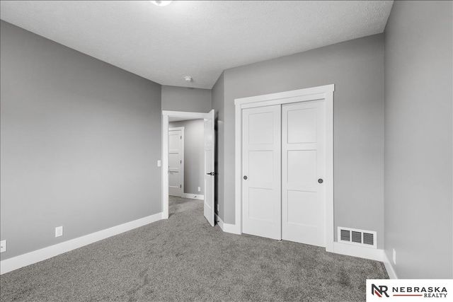 2728 N 191 Avenue, Omaha, NE 68022