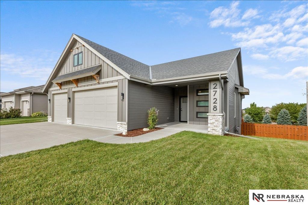 2728 N 191 Avenue, Omaha, NE 68022
