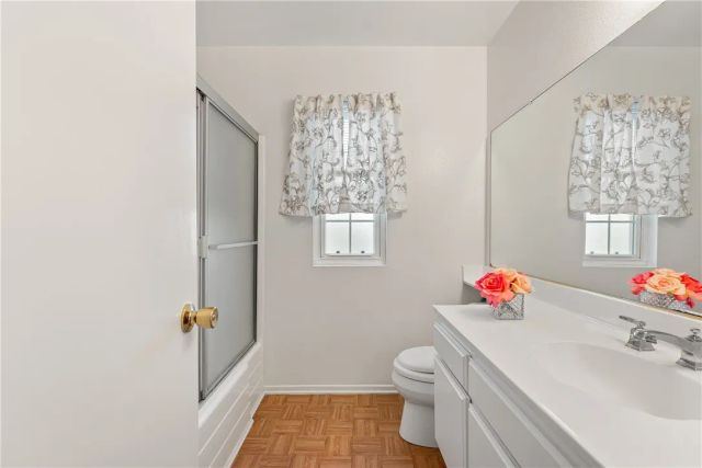 20027 Blythe Street, Winnetka, CA 91306