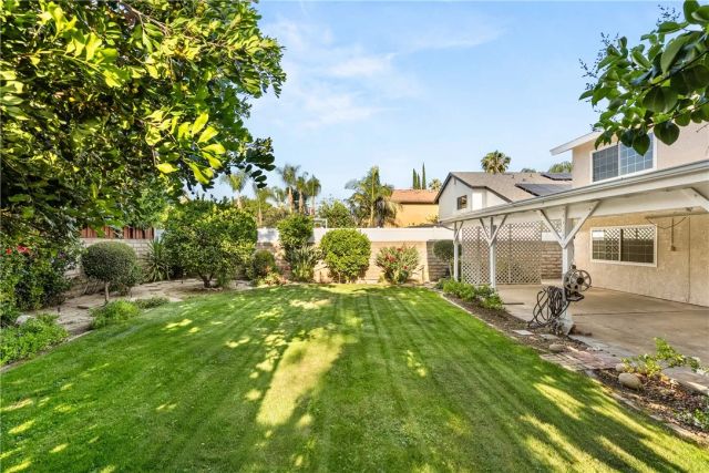 20027 Blythe Street, Winnetka, CA 91306