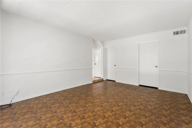 20027 Blythe Street, Winnetka, CA 91306