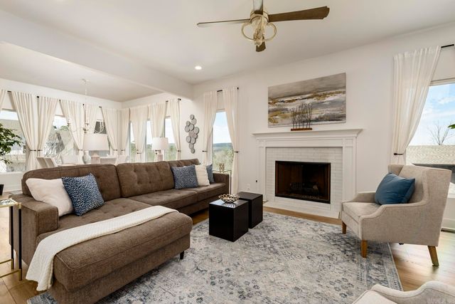 19012 Waterview Meadow Lane, Roland, AR 72135