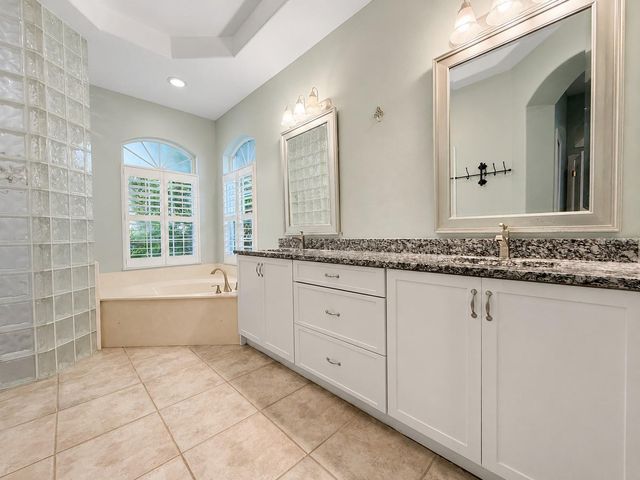 4625 SWEETMEADOW CIRCLE, Sarasota, FL 34238