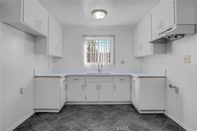 3119 W 71st, Los Angeles, CA 90043