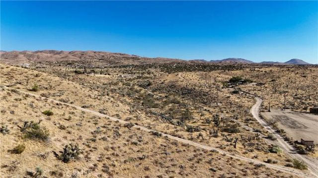750 Ocotillo, Apple Valley, CA 92308