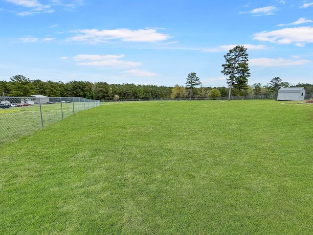 330 Wesley Crowell Rd, Leesville, LA 71446