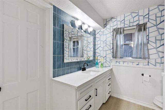 2716 NW 55th Terrace, Oklahoma City, OK 73112