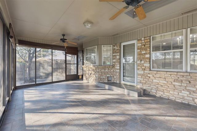 2716 NW 55th Terrace, Oklahoma City, OK 73112